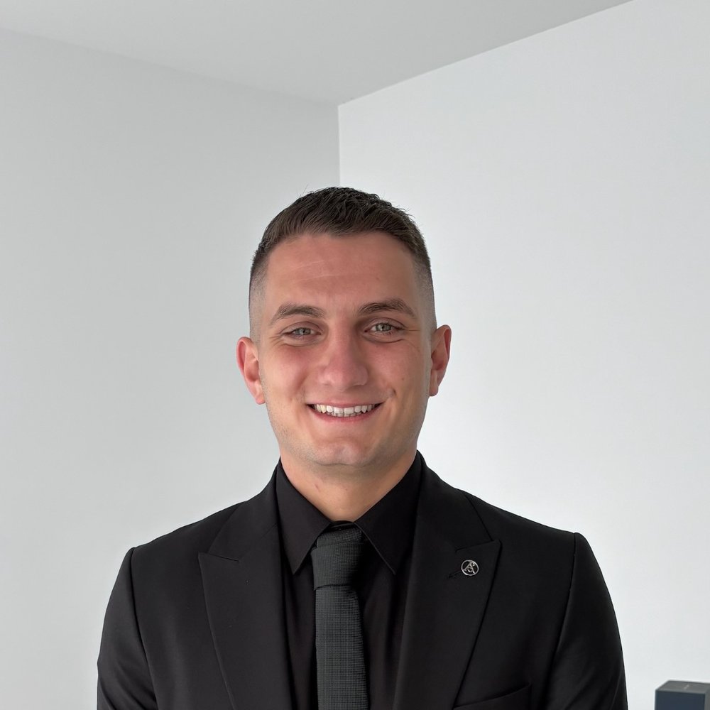 ANDRE BADRO